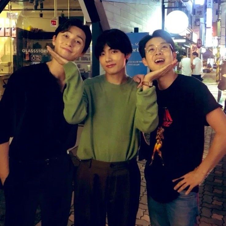 Behind-the-scenes cut of Park Seojoon