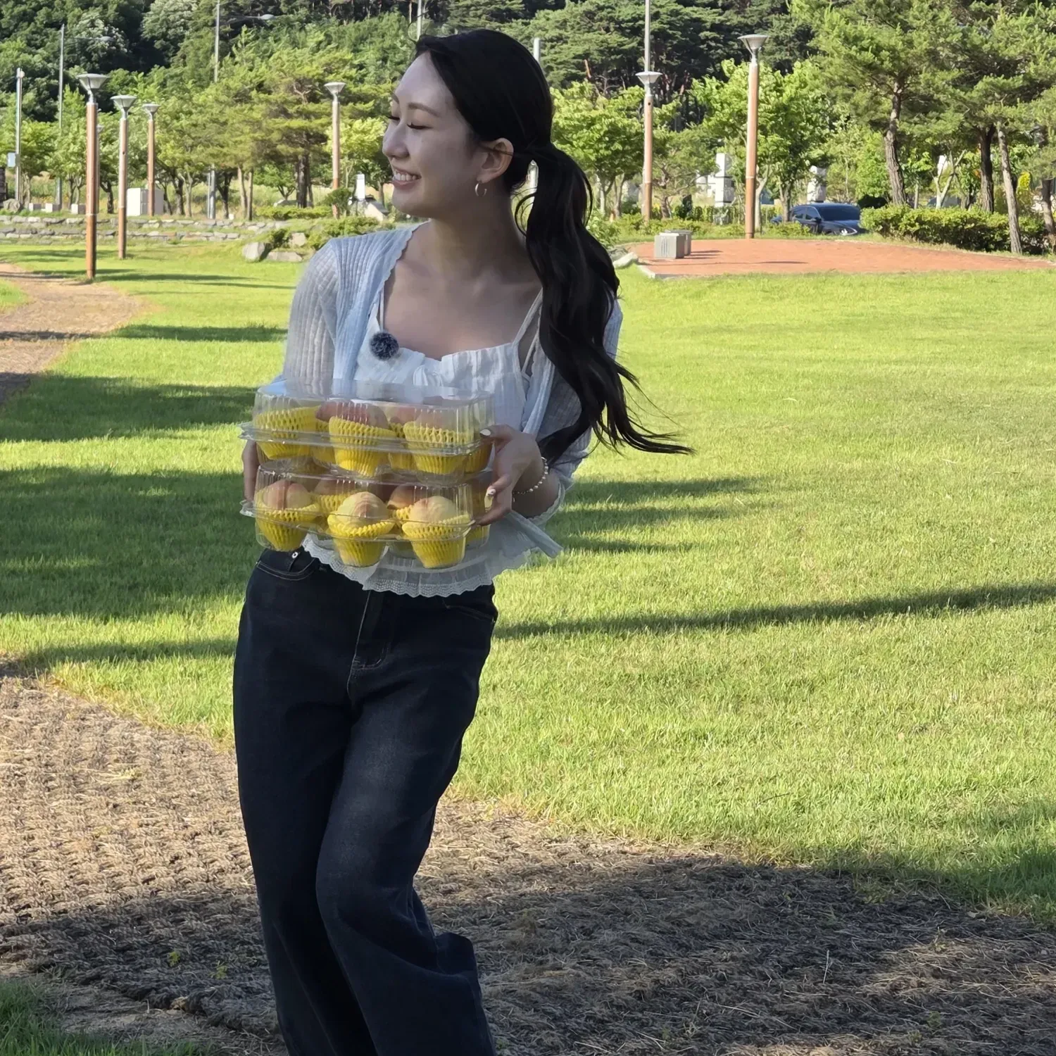 Foto kegiatan terbaru dari Jeon Yujin