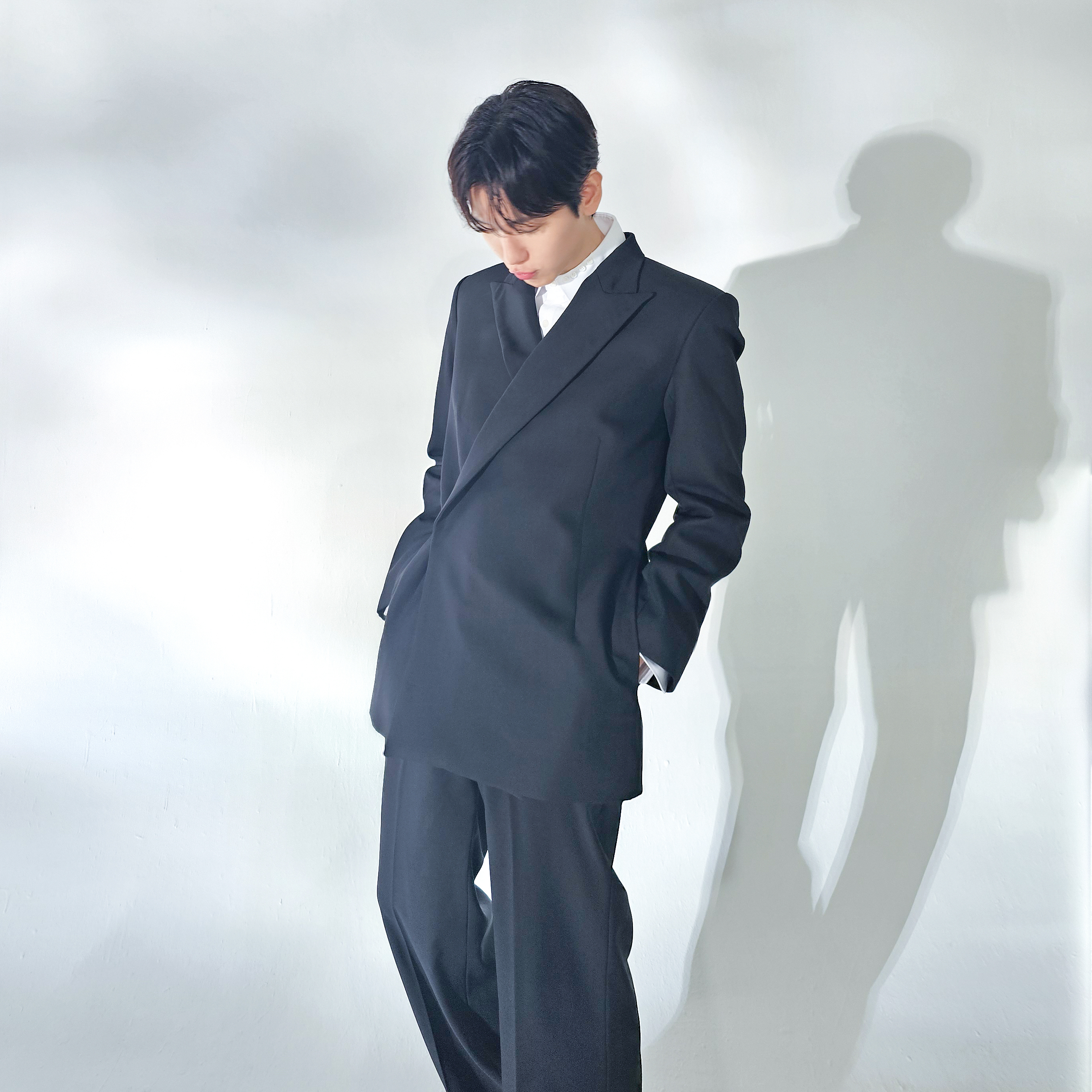Behind-the-scenes cut of Baekhyun