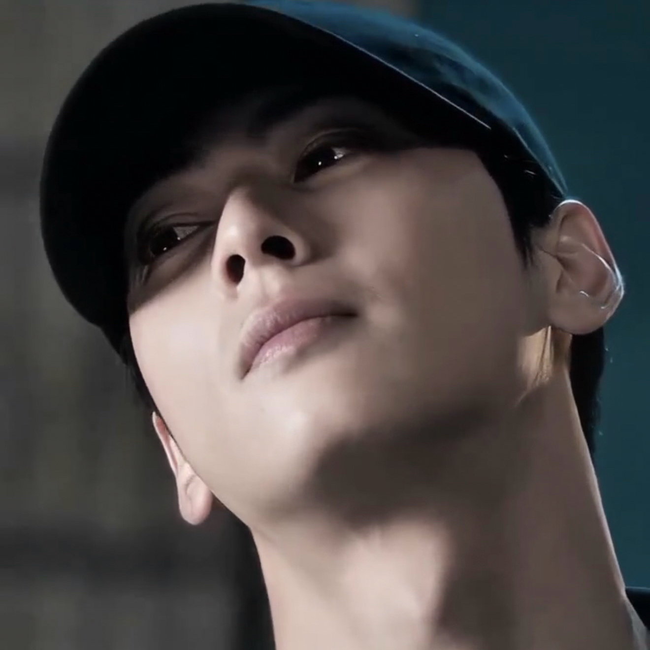Latest photo of Cha Eunwoo