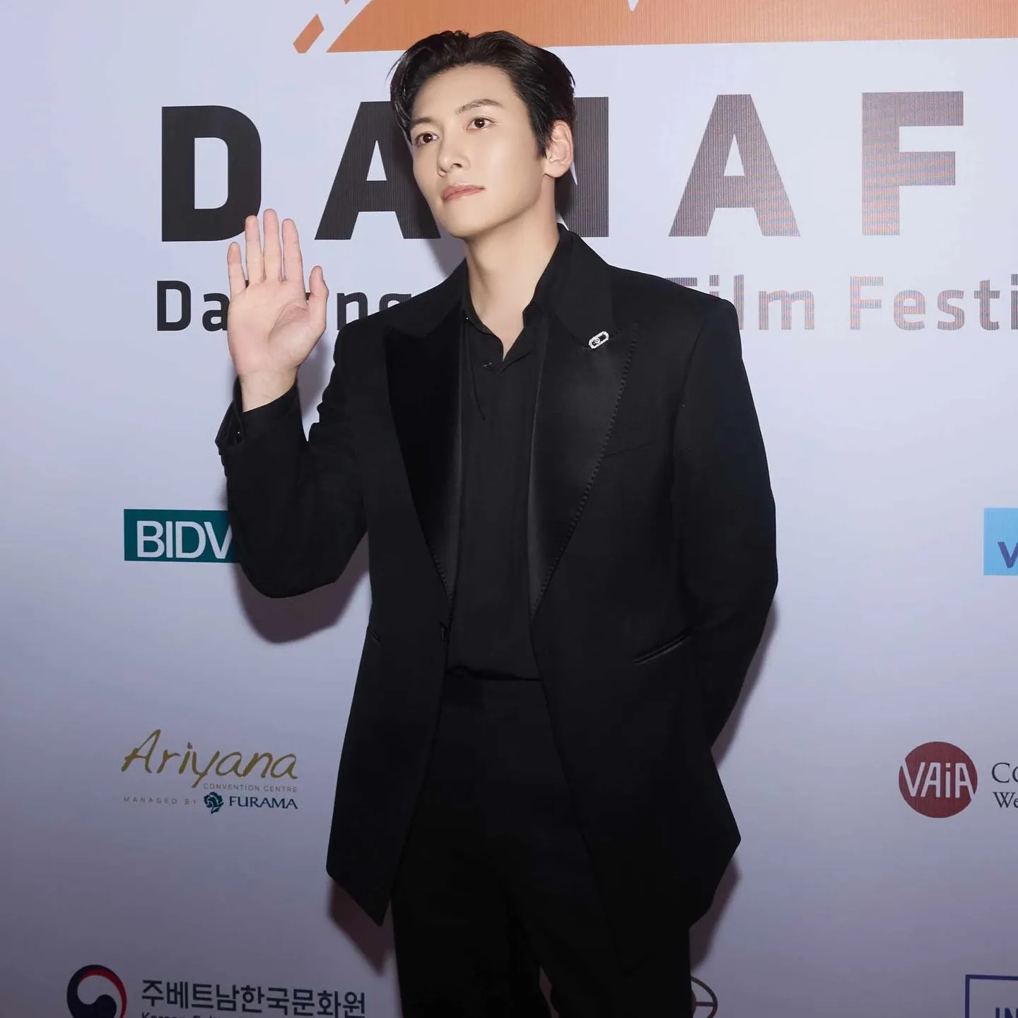 Latest photo of Ji Changwook