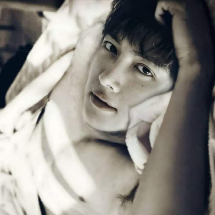 지창욱 최근 활동샷