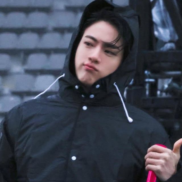 李準基的最新照片