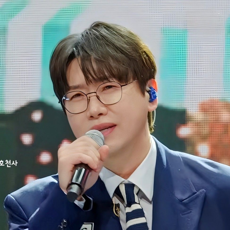 A moment captured by a fan of Chungil