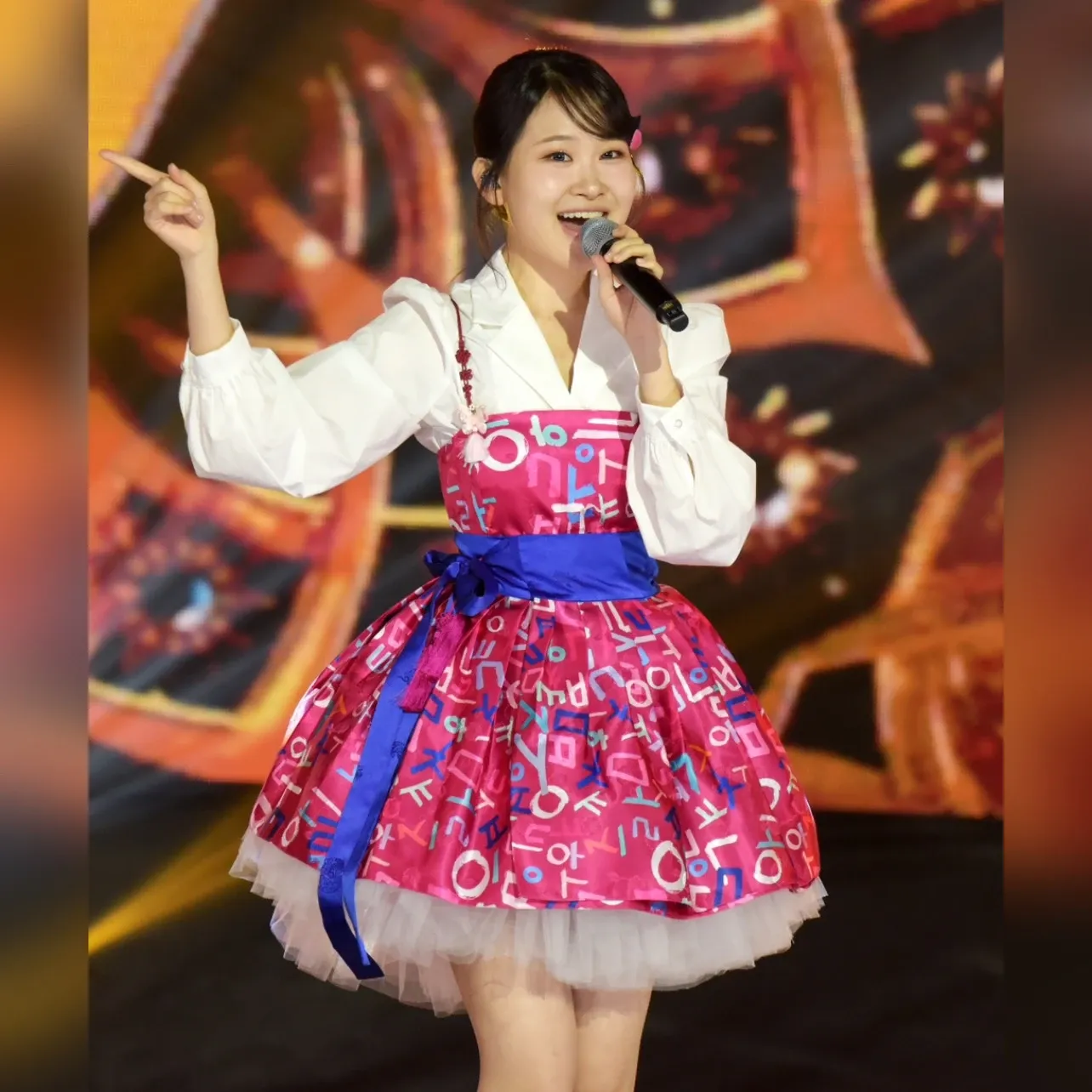 Cuplikan di balik layar dari Kim Dahyun