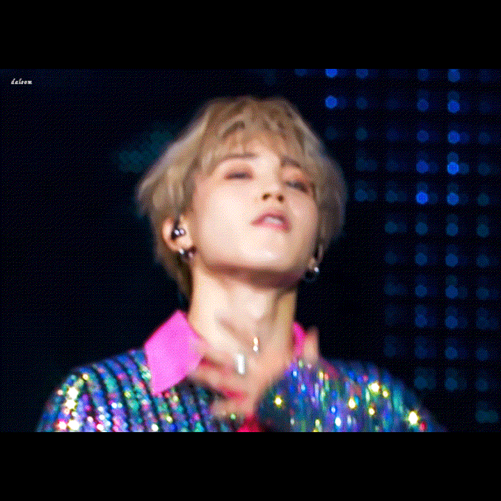 Behind-the-scenes cut of Ha Jimin