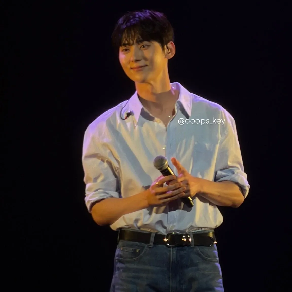 Recent activity shot of Hwang Minhyun