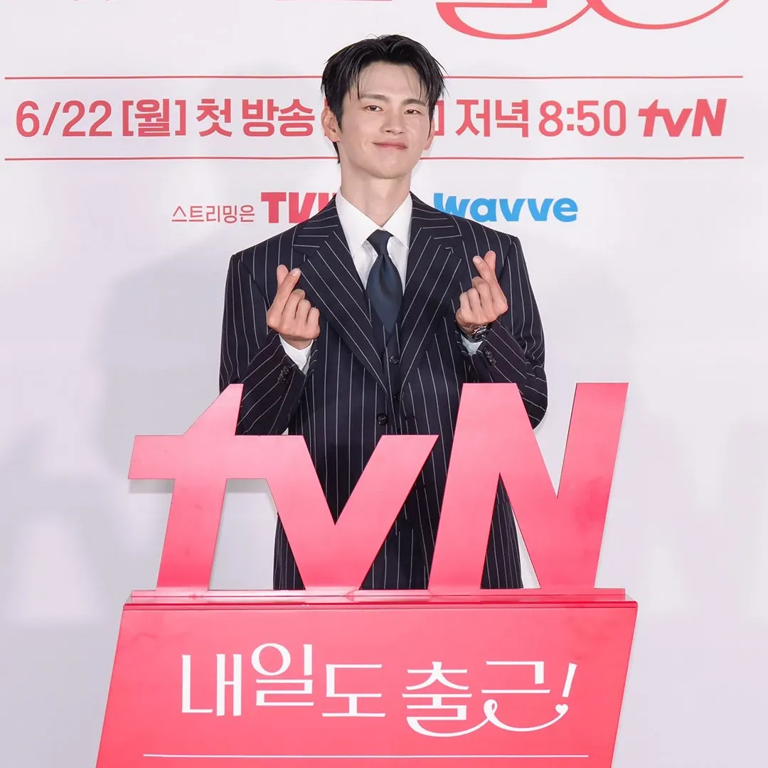 서인국의 비하인드 컷