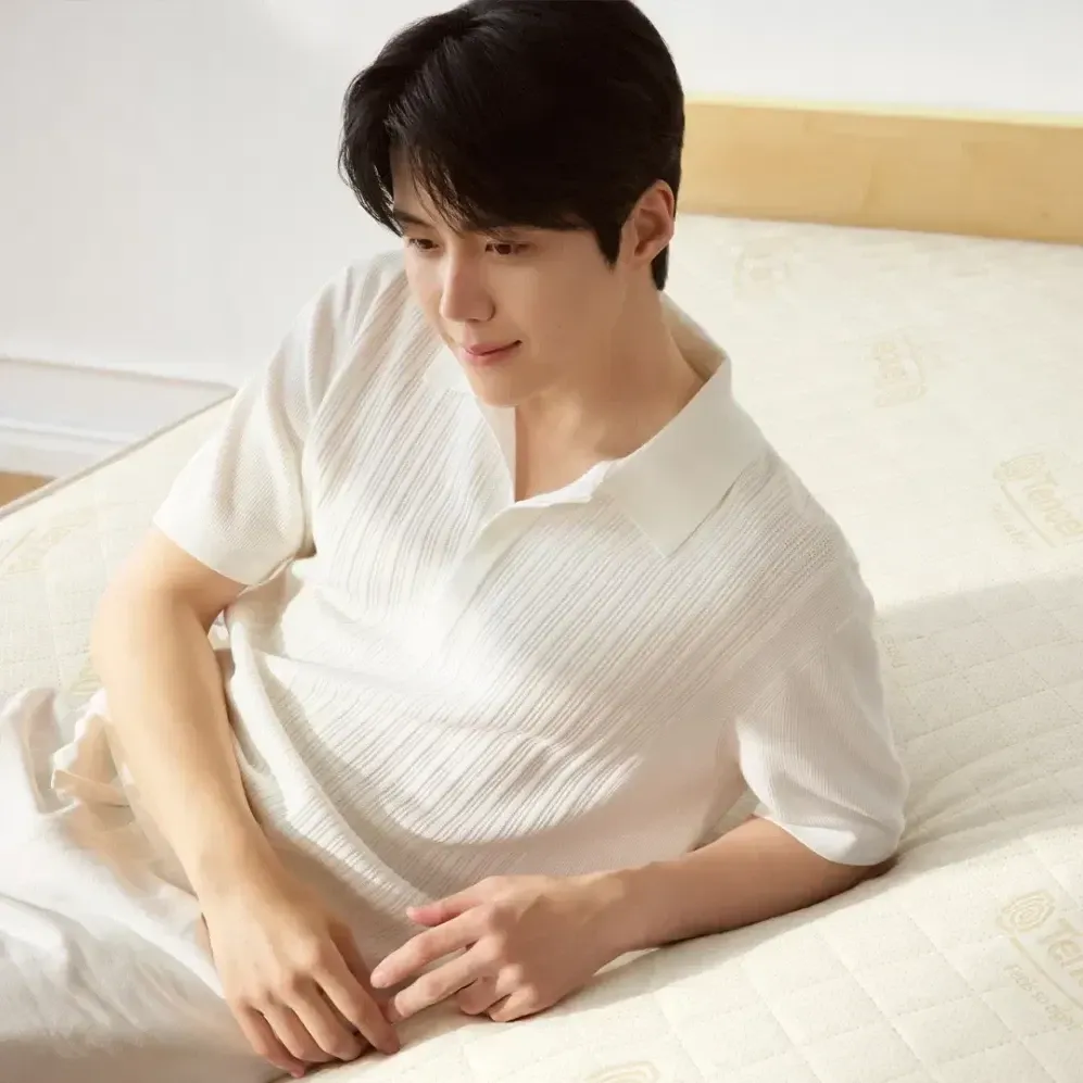 A moment captured by a fan of Kim Seonho