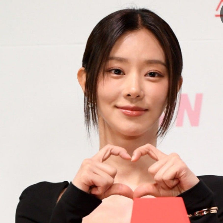 Latest photo of Lee Joobeen