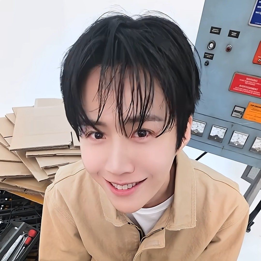 Latest photo of Kim Seonho