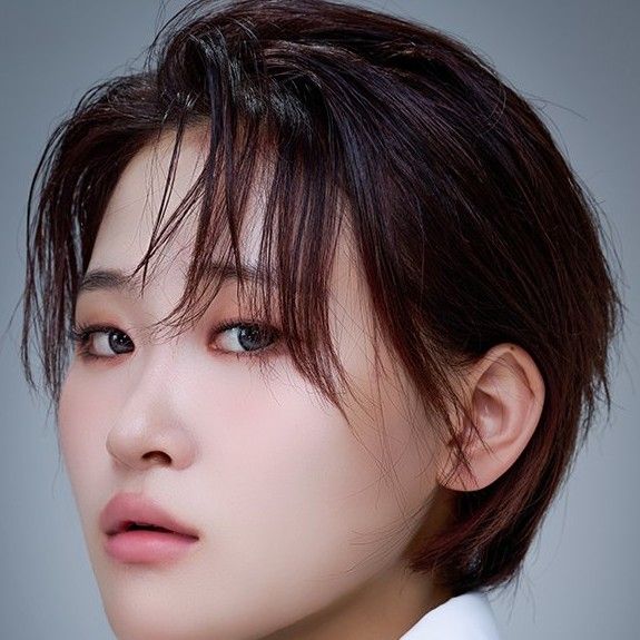 Latest photo of Kim Dahyun