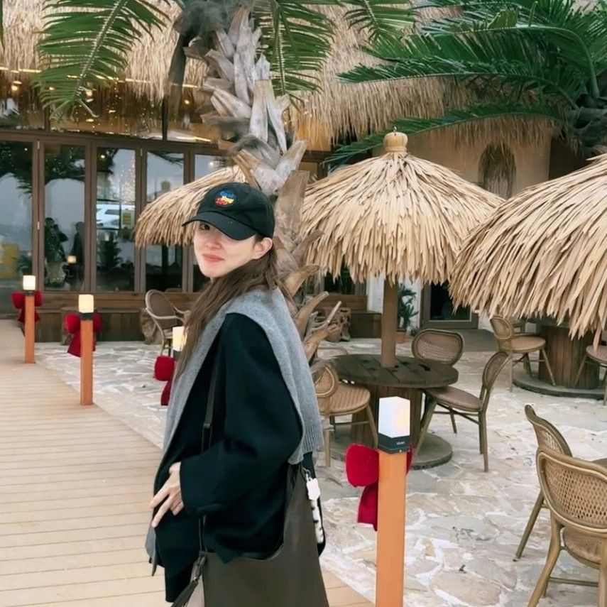 Latest photo of Lee Seyoung