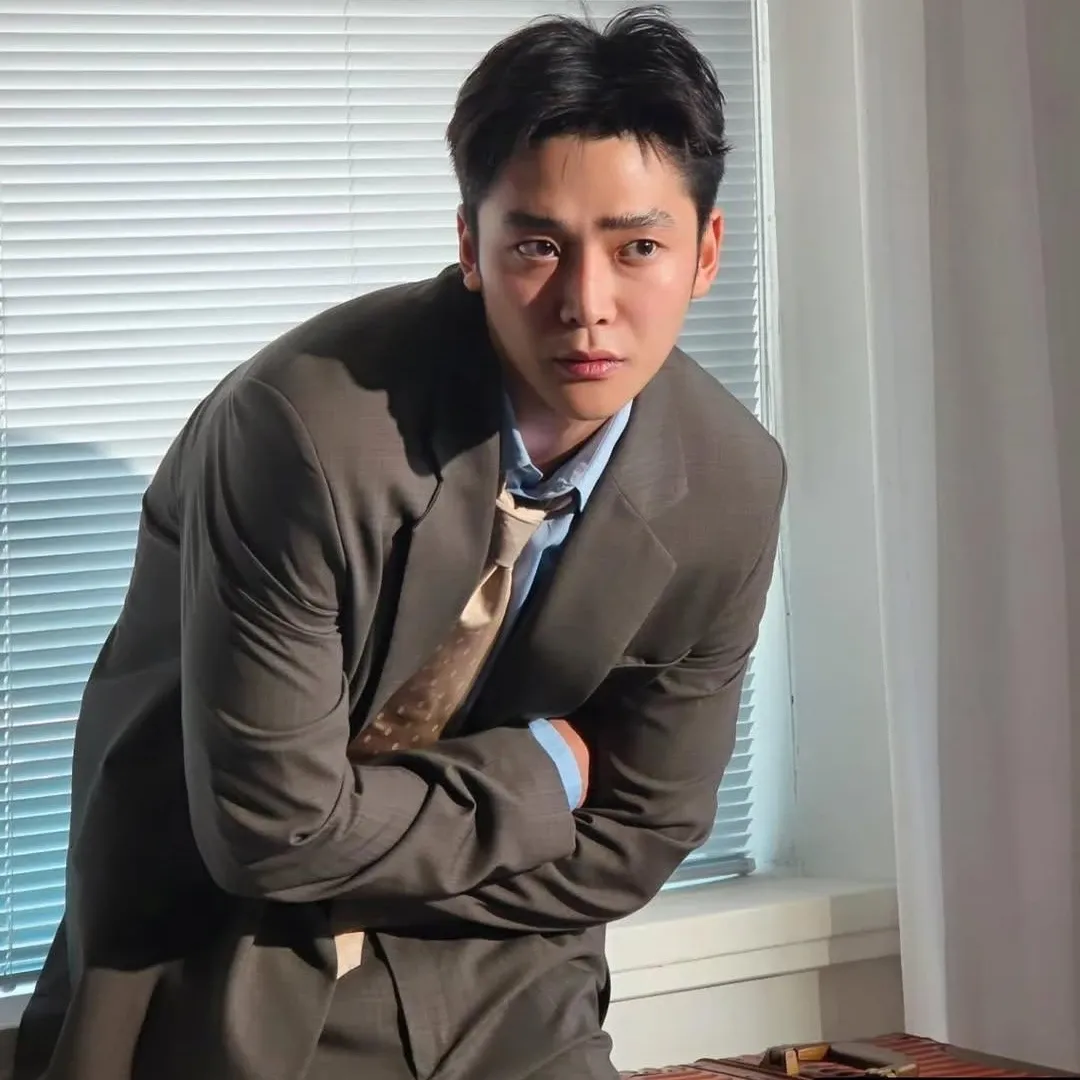 Cuplikan di balik layar dari Rowoon