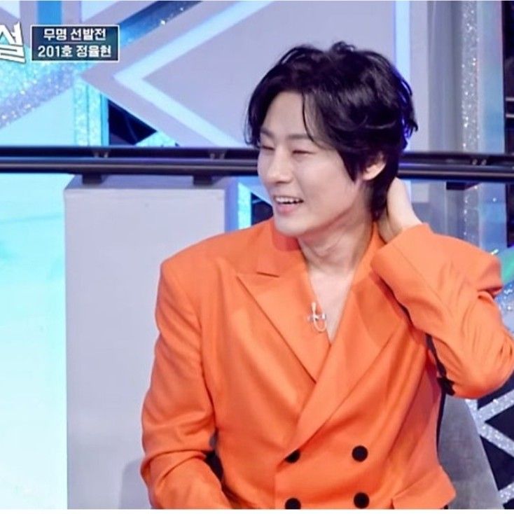 A moment captured by a fan of Kang Moonkyung