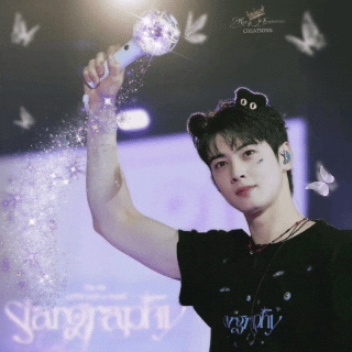 Latest photo of Cha Eunwoo