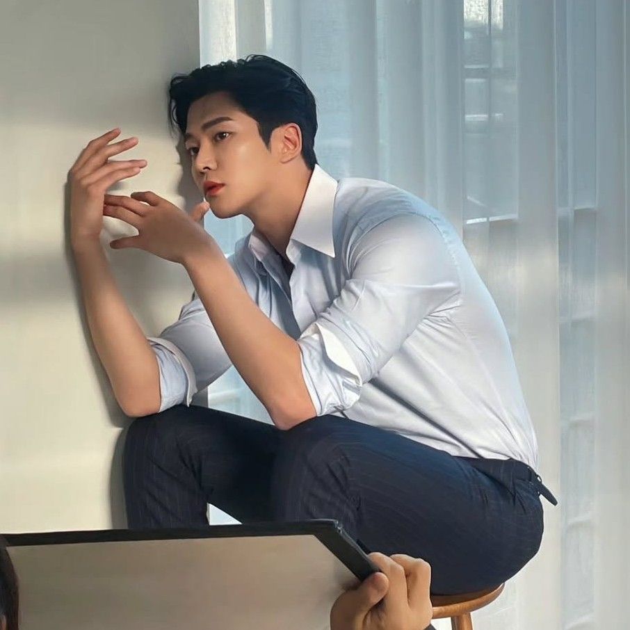 路云的最新照片