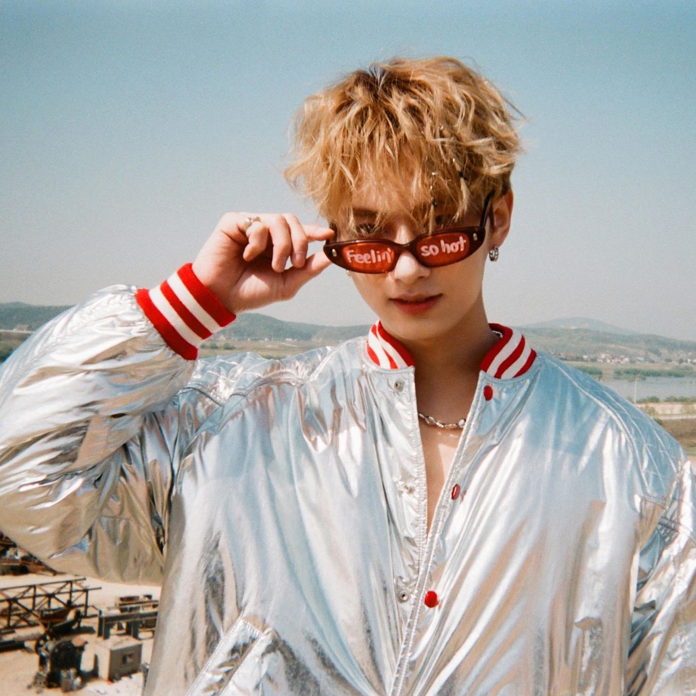 Behind-the-scenes cut of Wen Junhui