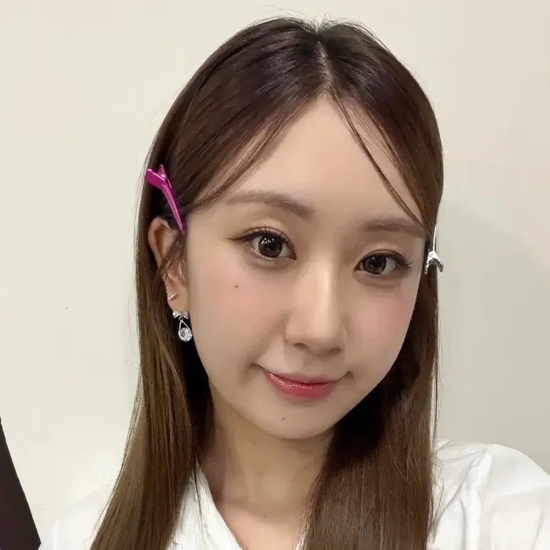 Foto kegiatan terbaru dari Jeon Yujin