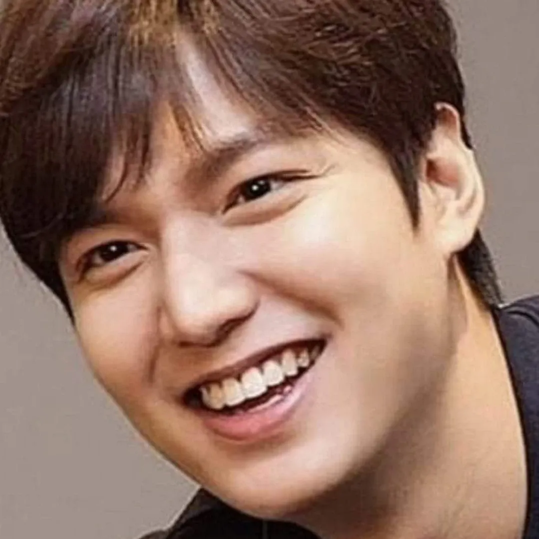 Recent activity shot of Lee Minho