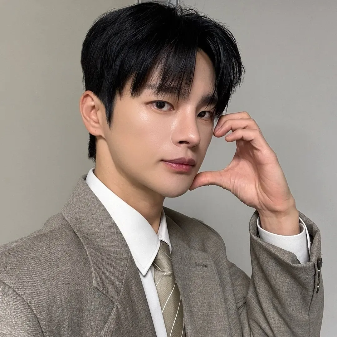 Foto terbaru dari Seo Inguk