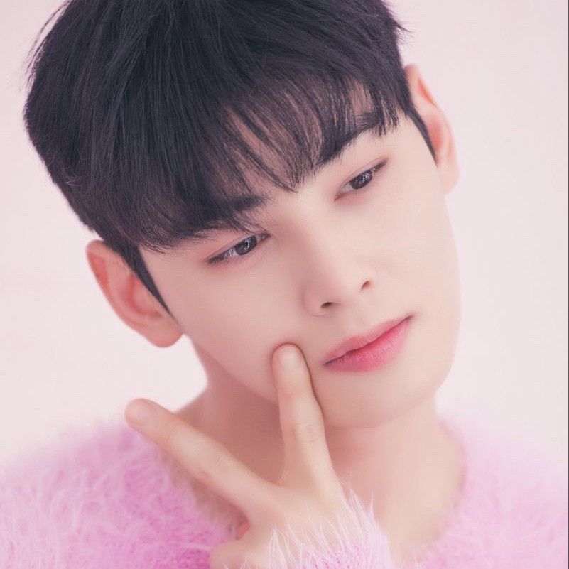 粉丝拍下的车银优瞬间