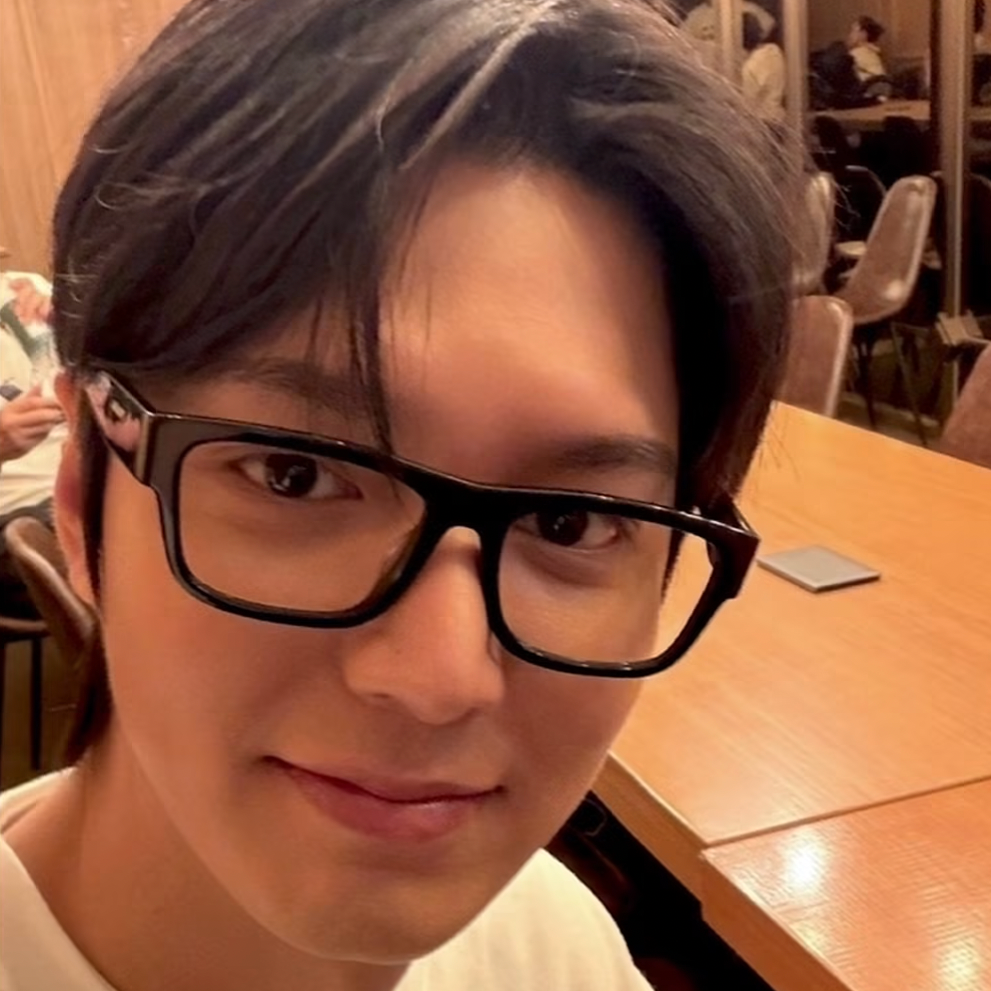 Latest photo of Lee Minho