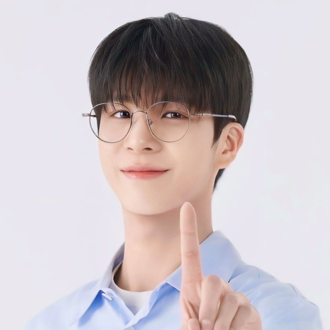 Cuplikan di balik layar dari Jeong Dongwon