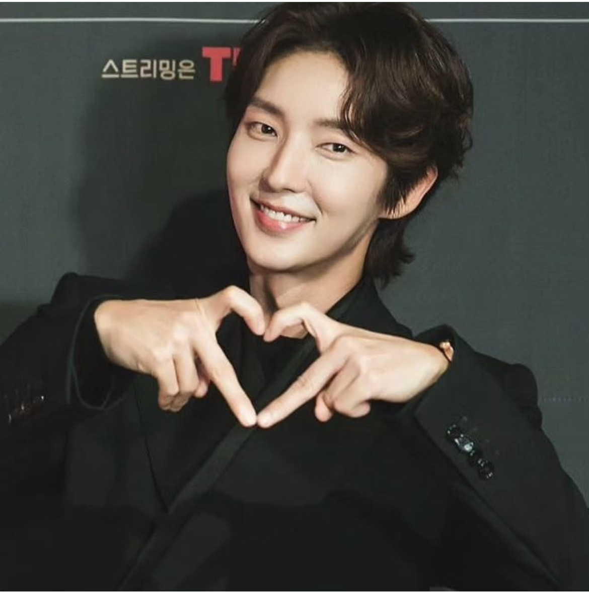 粉絲拍下的李準基瞬間