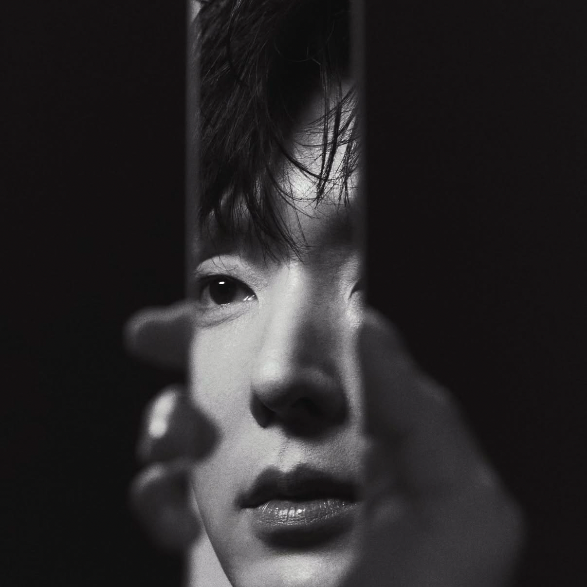 A moment captured by a fan of Lee Joongi