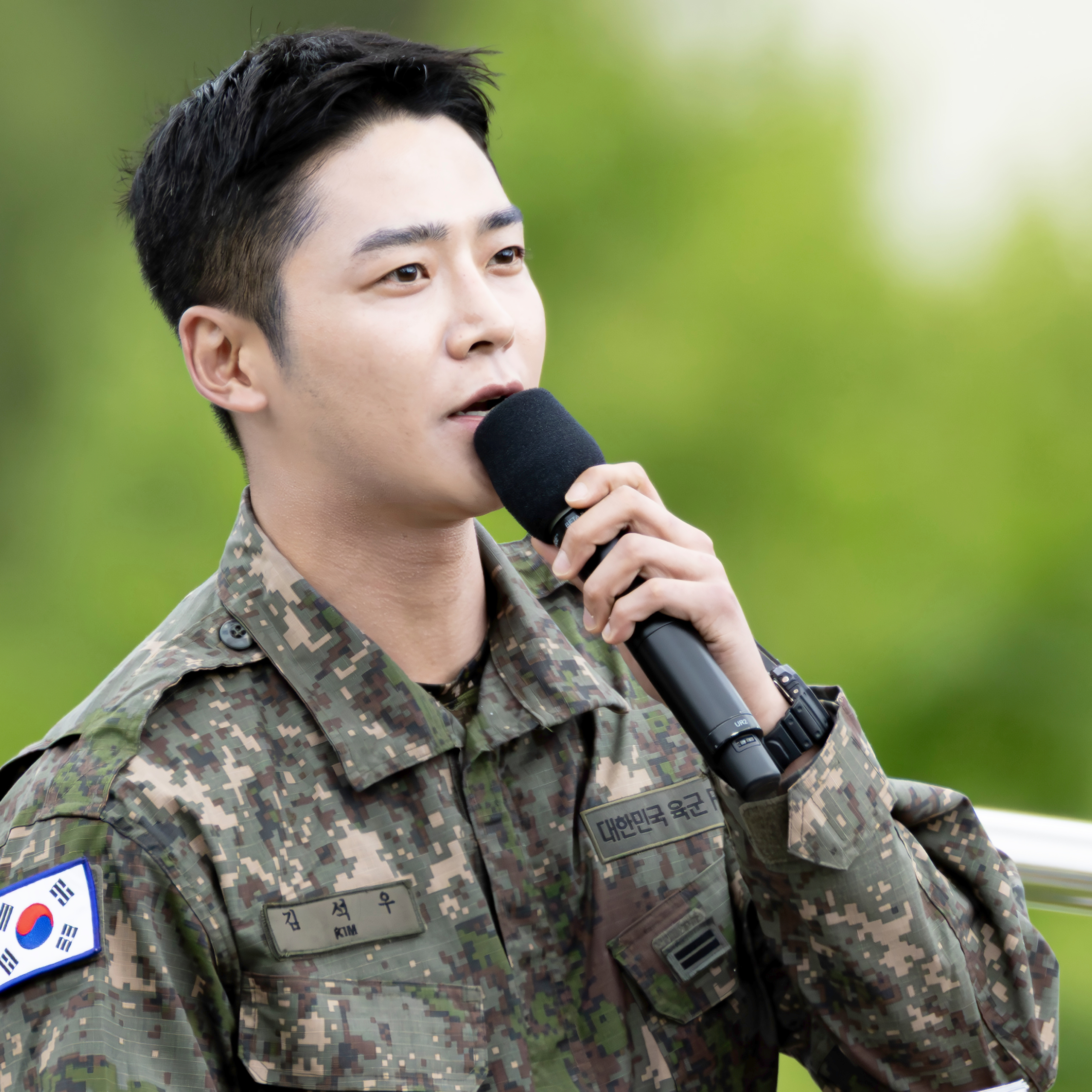 Momen yang diabadikan oleh penggemar Rowoon