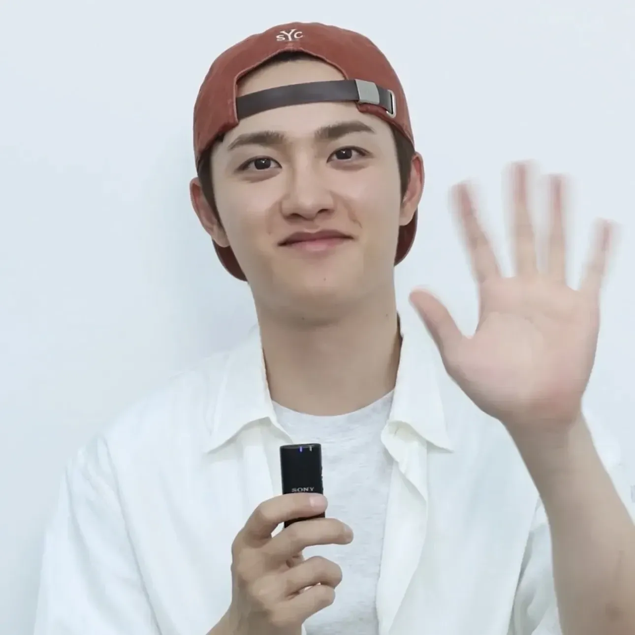 Cuplikan di balik layar dari Doh Kyungsoo (D.O.)