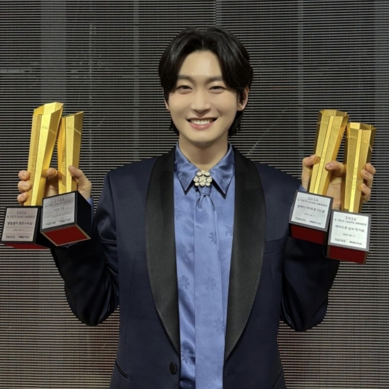 Latest photo of Kim Yongbin