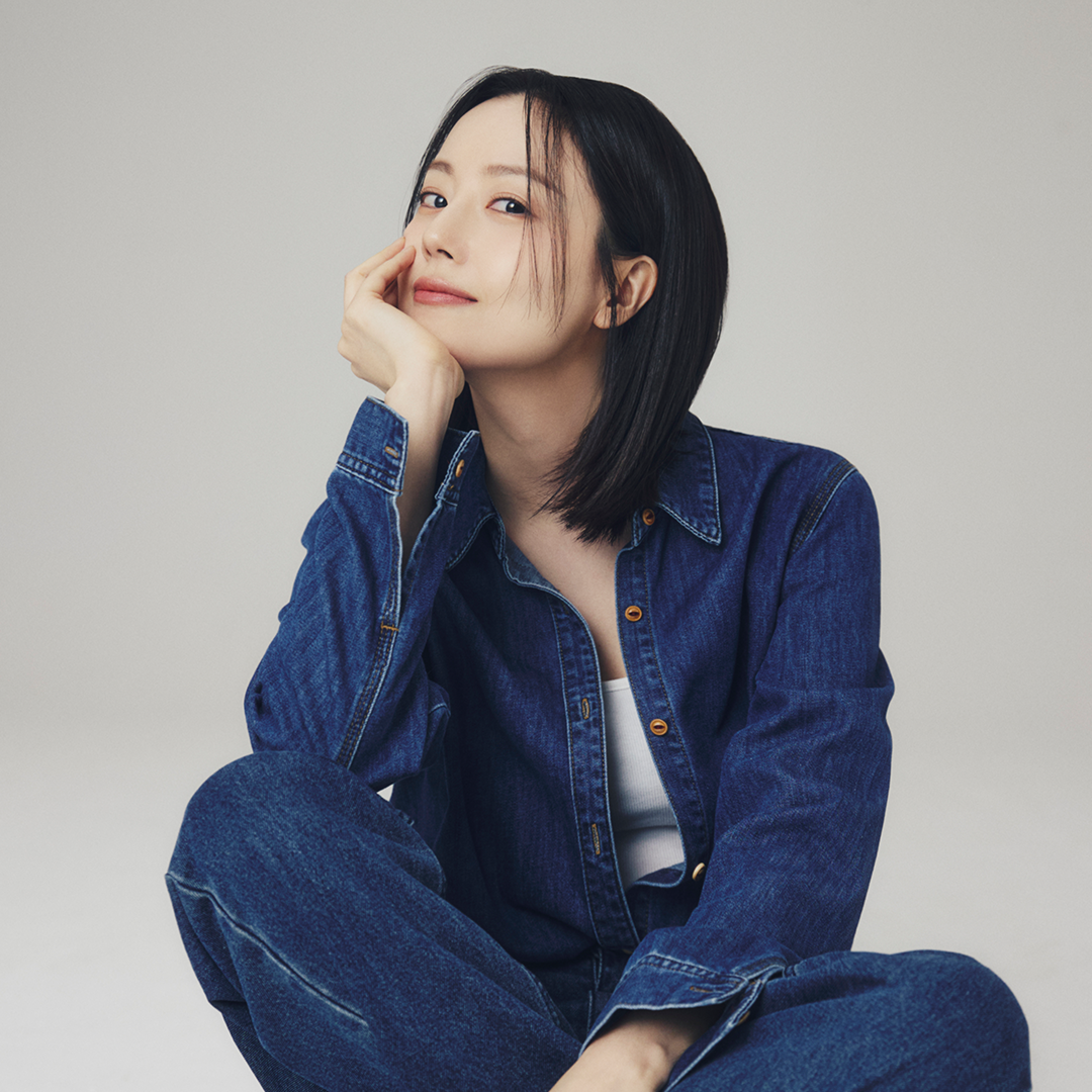 Recent activity shot of Moon Chaewon