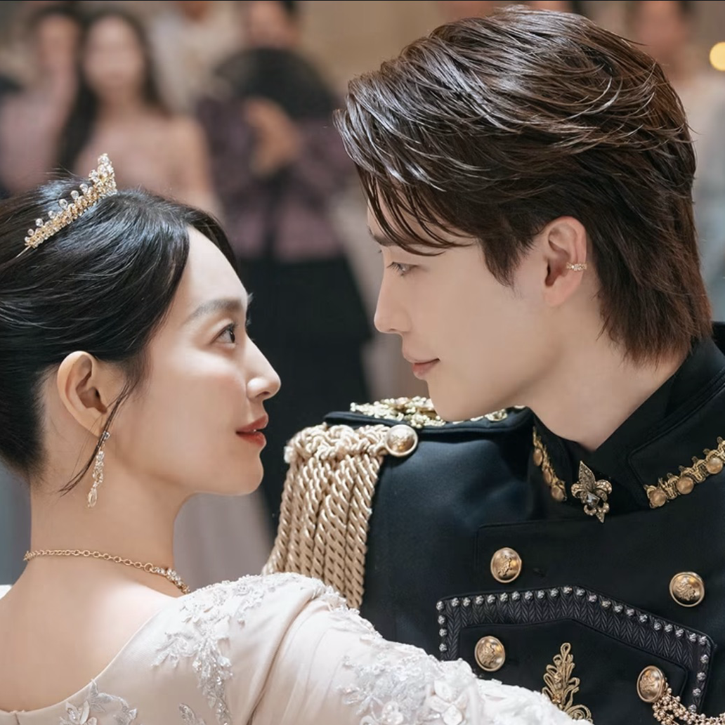 Behind-the-scenes cut of Lee Jongsuk