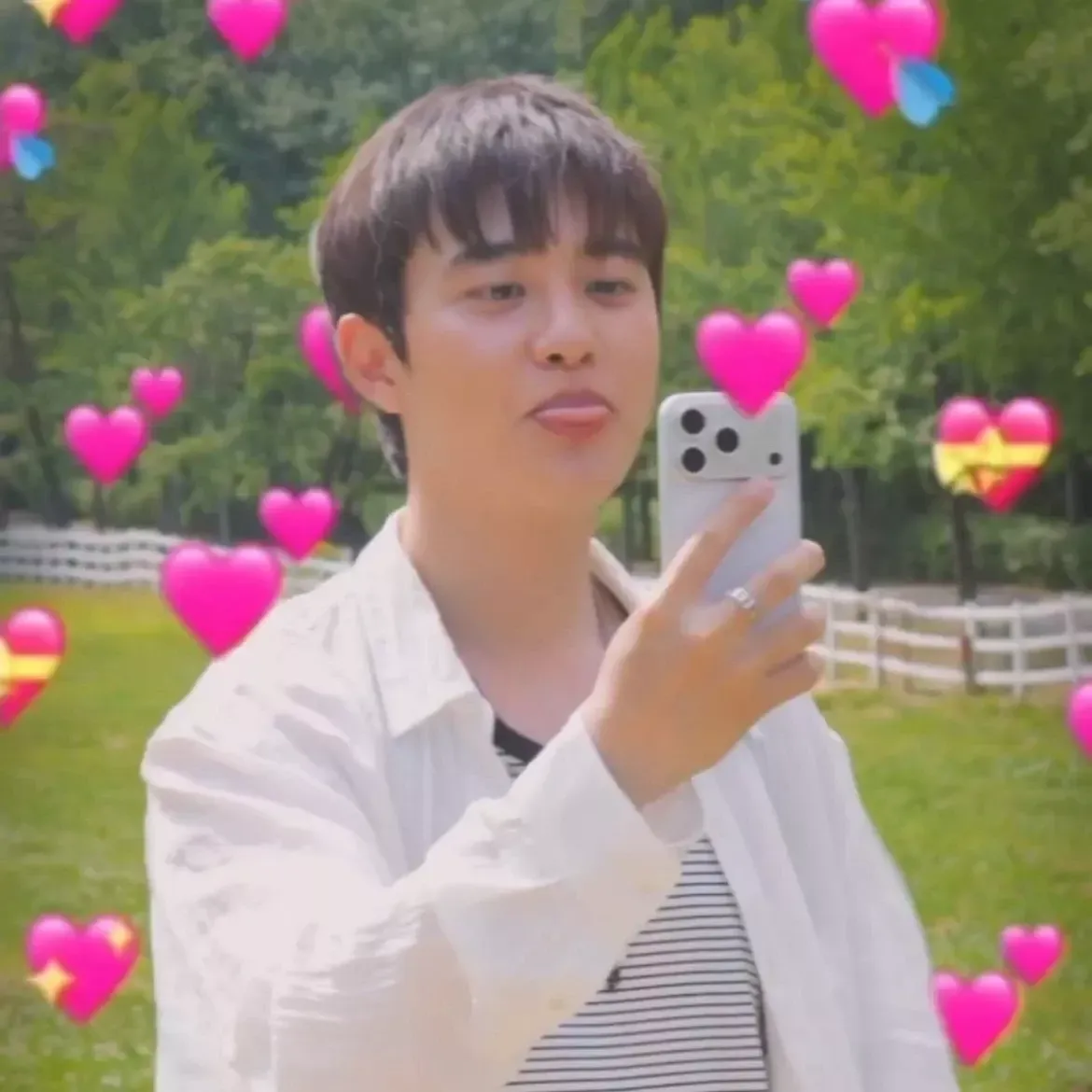 Cuplikan di balik layar dari Doh Kyungsoo (D.O.)