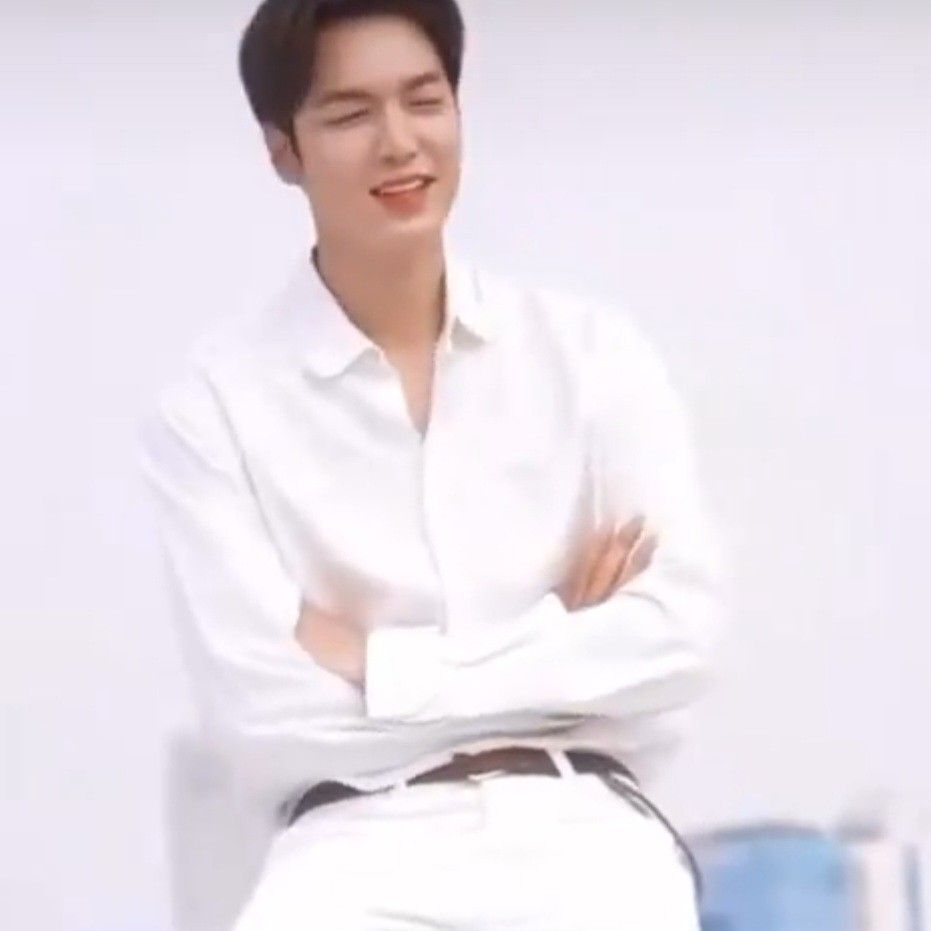 Behind-the-scenes cut of Lee Minho