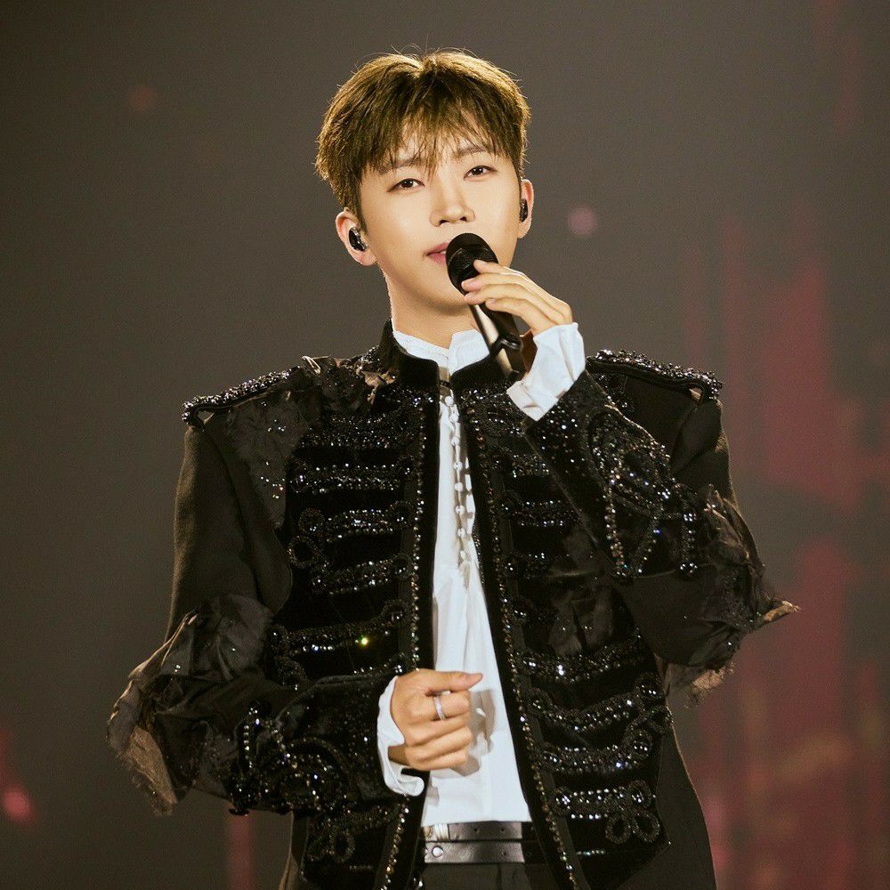 Momen yang diabadikan oleh penggemar Lim Youngwoong