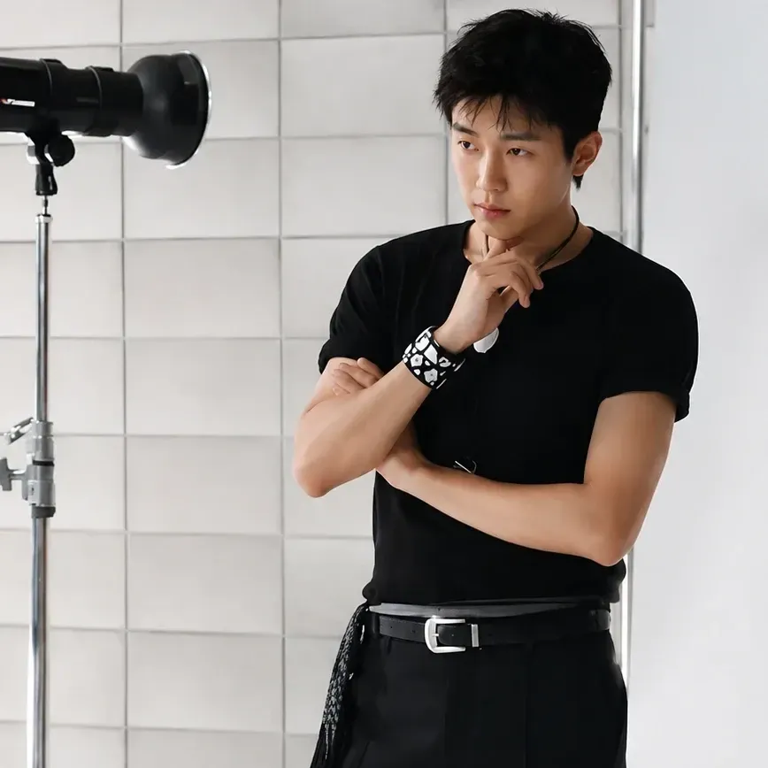 Foto terbaru dari Lim Youngwoong