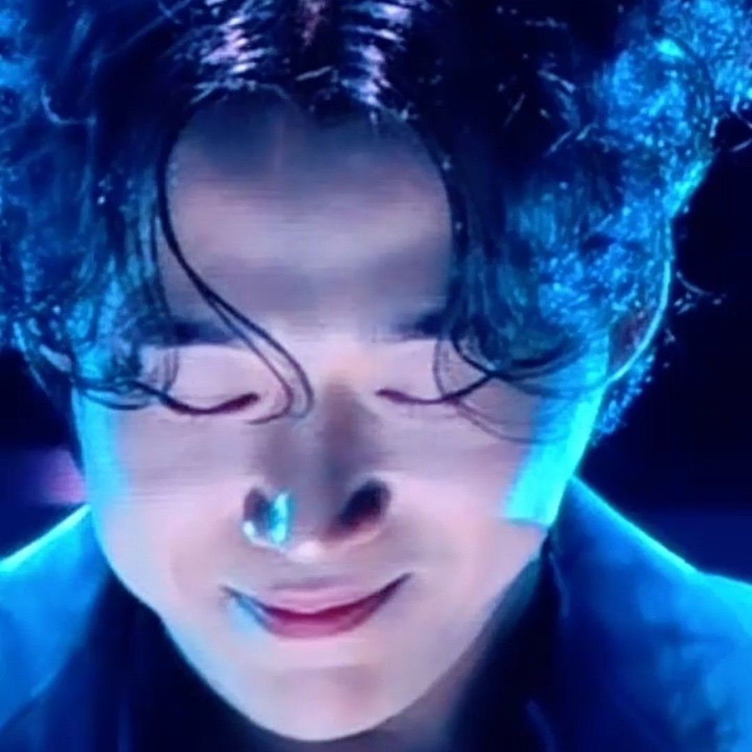 Latest photo of Hwang Youngwoong