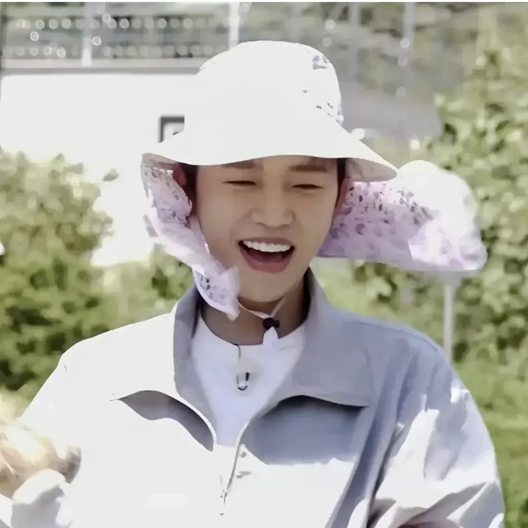 Recent activity shot of Lim Youngwoong