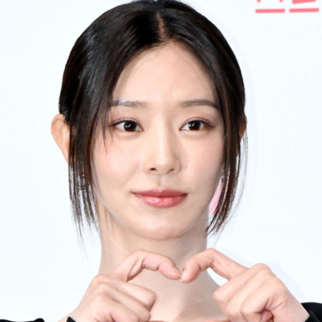 Recent activity shot of Lee Joobeen