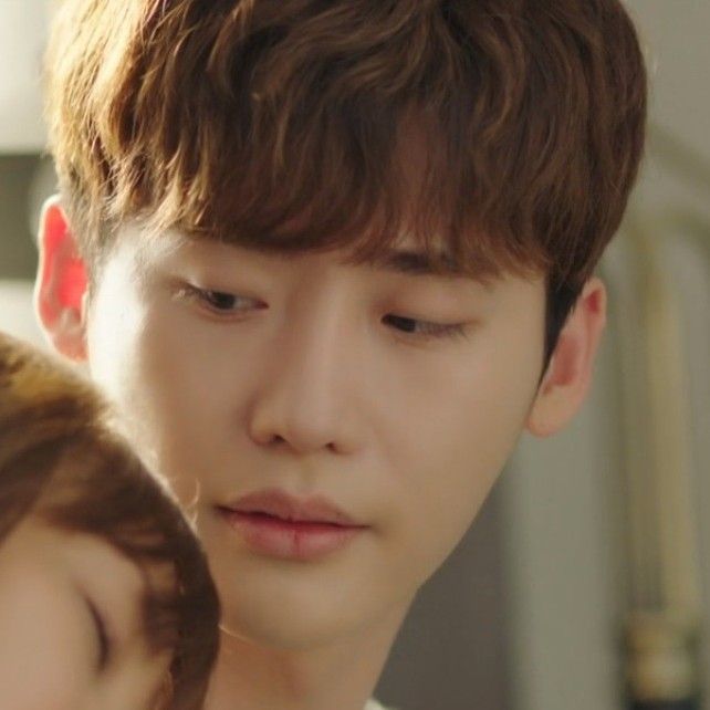 Behind-the-scenes cut of Lee Jongsuk