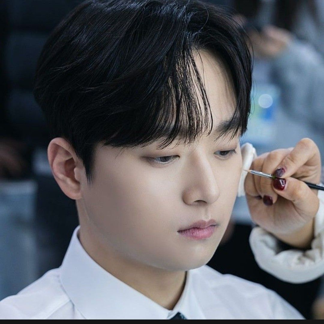 李灿元的近期活动照