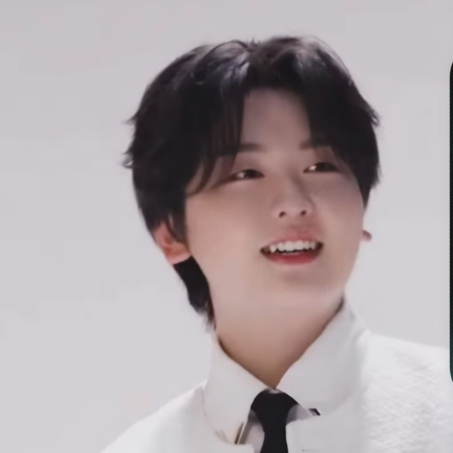 A moment captured by a fan of Park Sungon