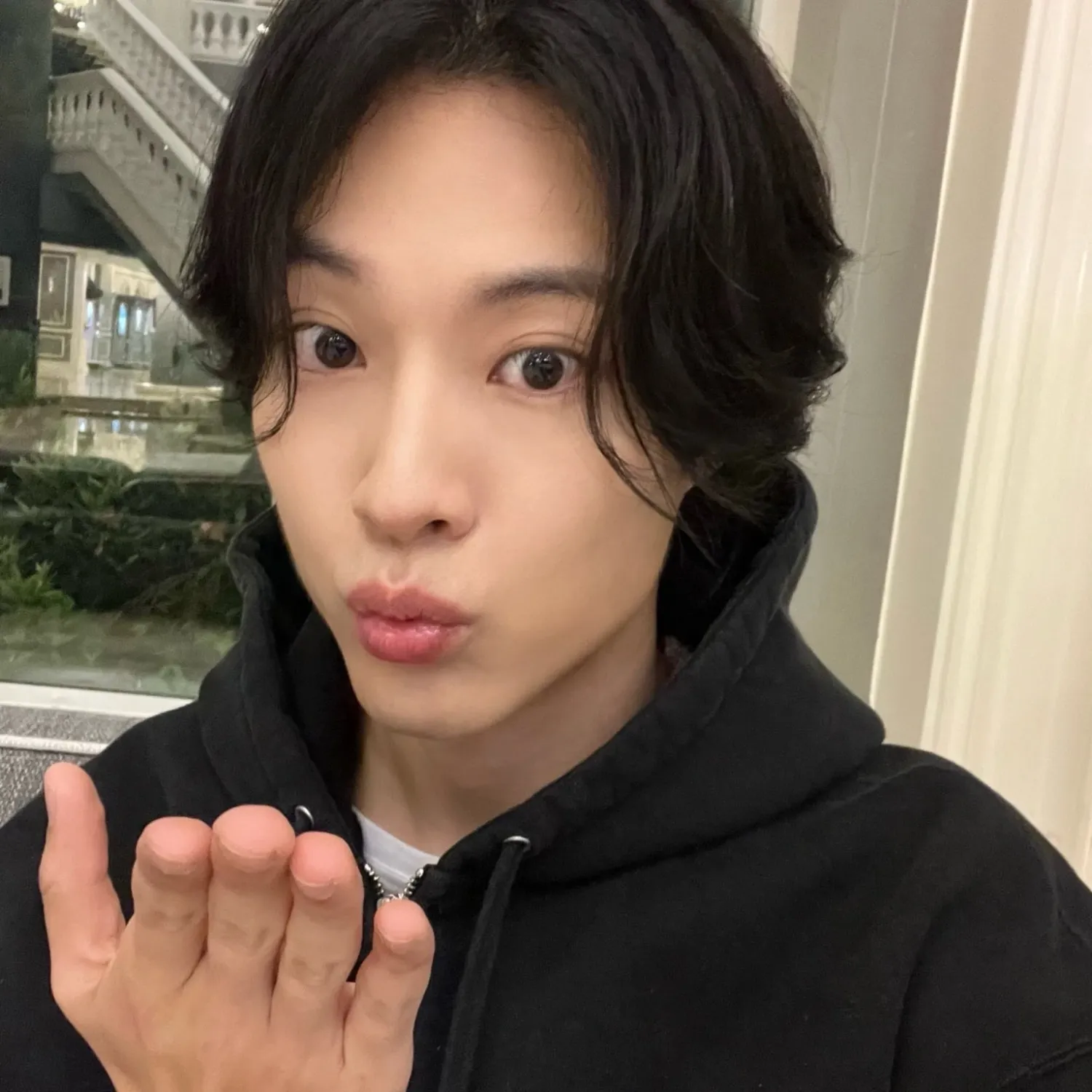 Recent activity shot of Lee Jongwon