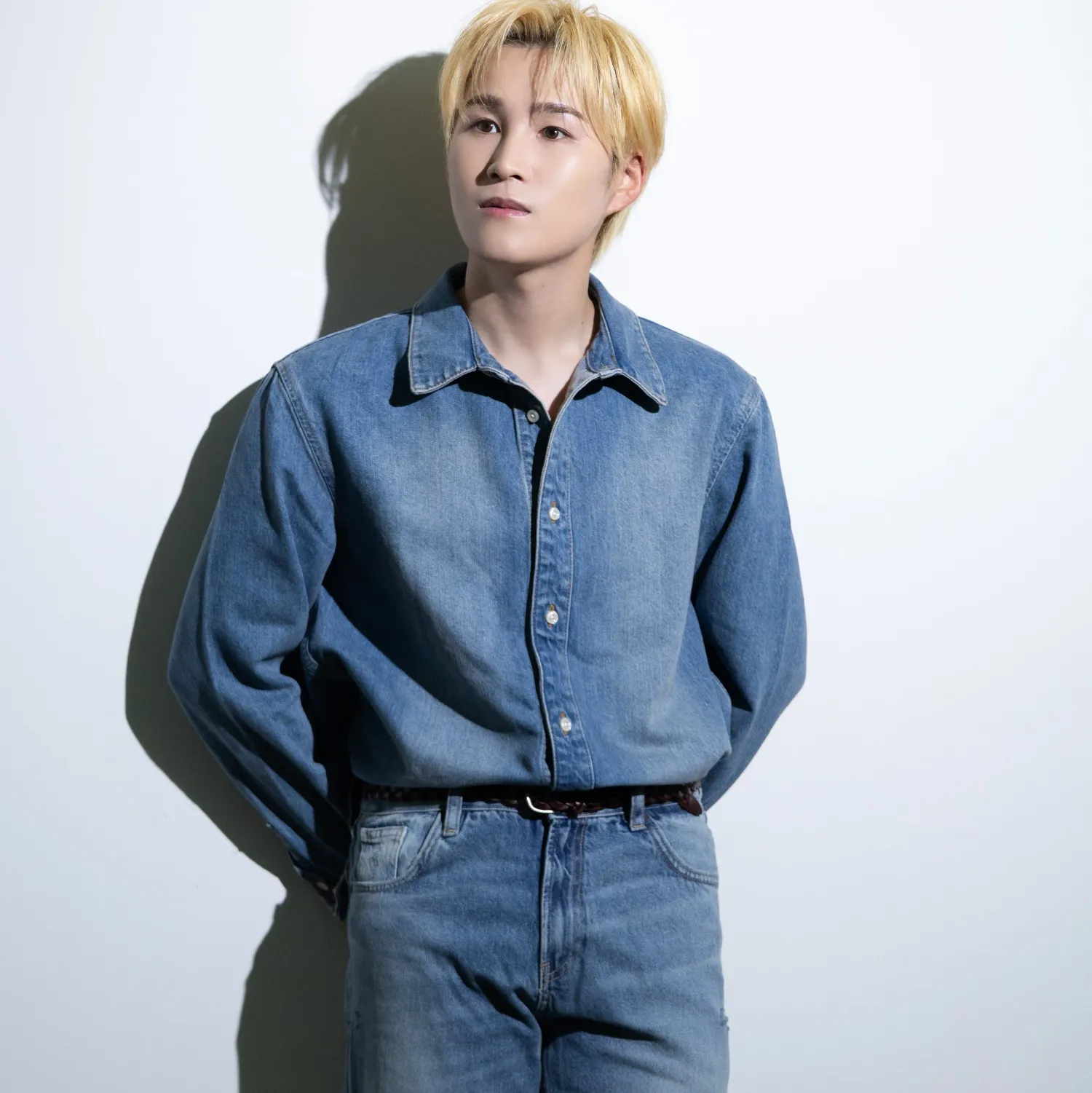 김희재의 비하인드 컷