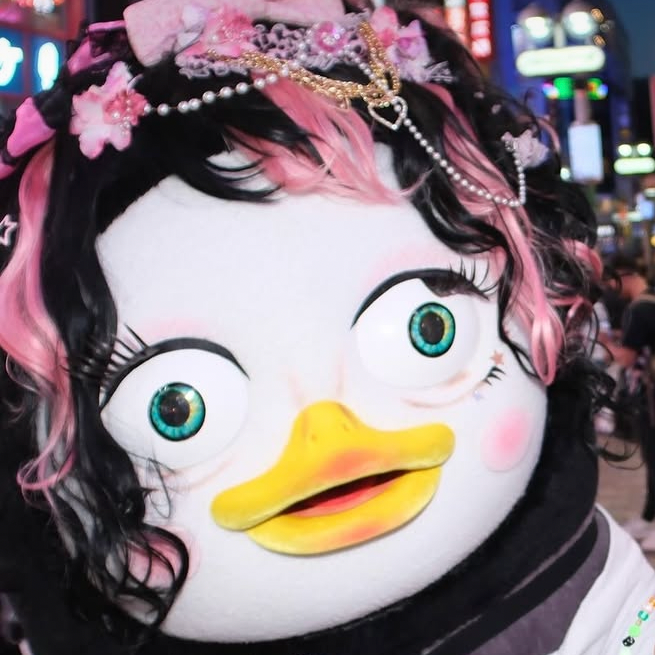 ペンスの最新写真