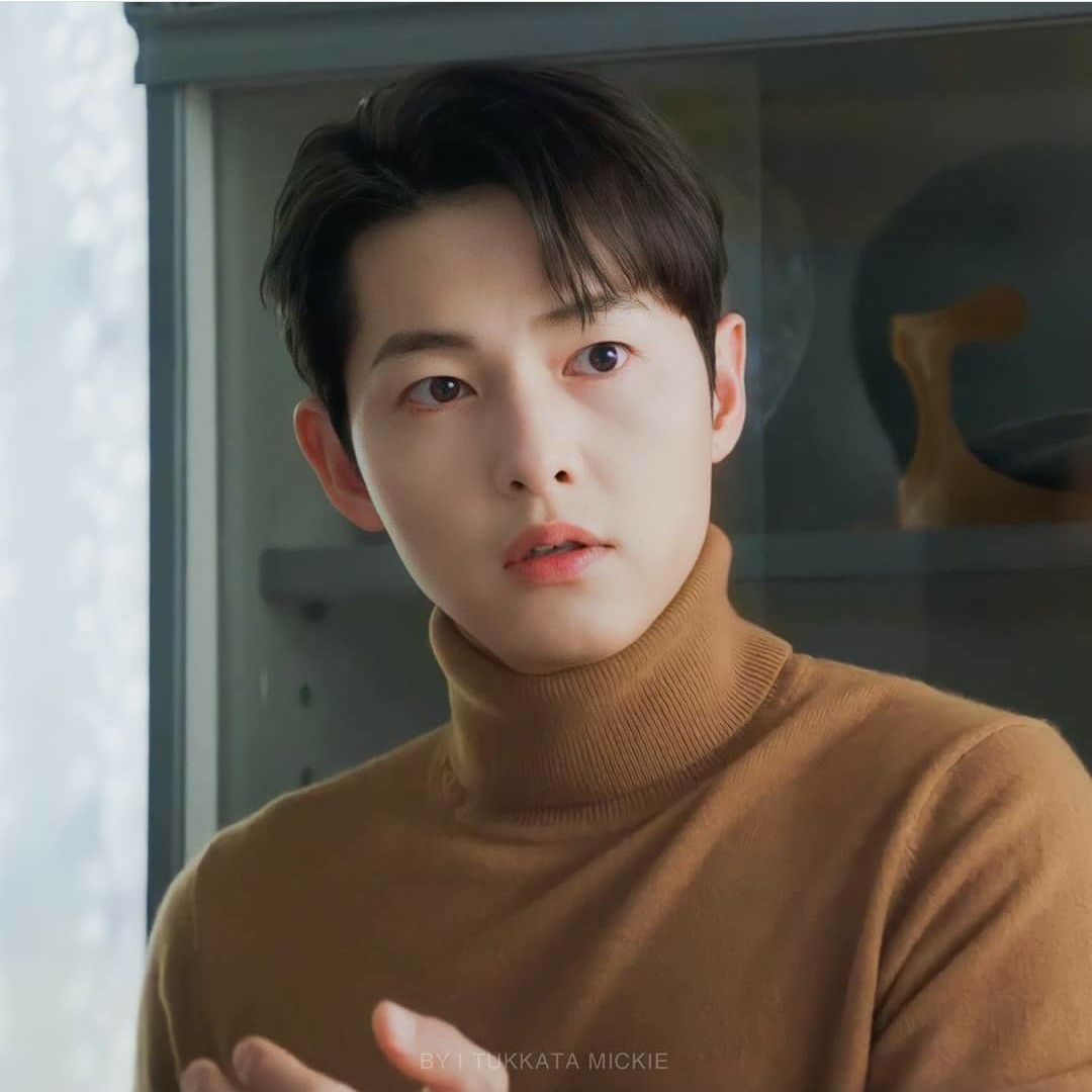 粉絲拍下的宋仲基瞬間