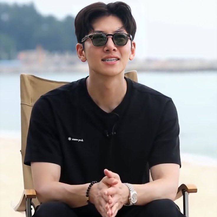 チ・チャンウクの最近の活動ショット